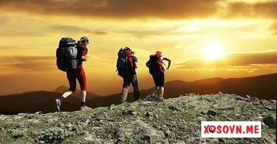 Mơ thấy leo núi – Chiêm bao thấy leo núi đánh con gì?