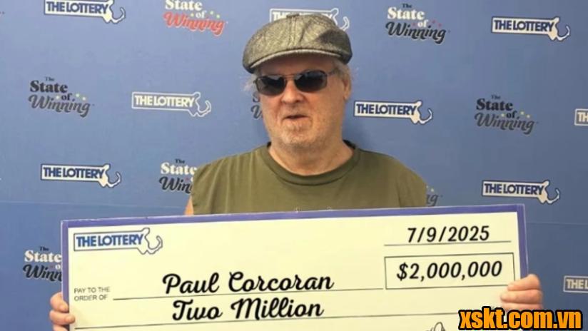 Người đàn ông may mắn hai lần trúng số triệu USD trong một ngày