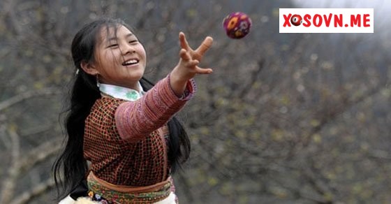 Mơ thấy ném cầu đỏ là có tỉnh duyên mới