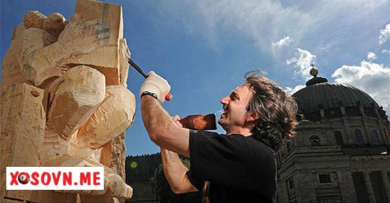 Mơ thấy nghệ sĩ điêu khắc là nhắc nhở bạn phải kiên nhẫn và tỉ mỉ